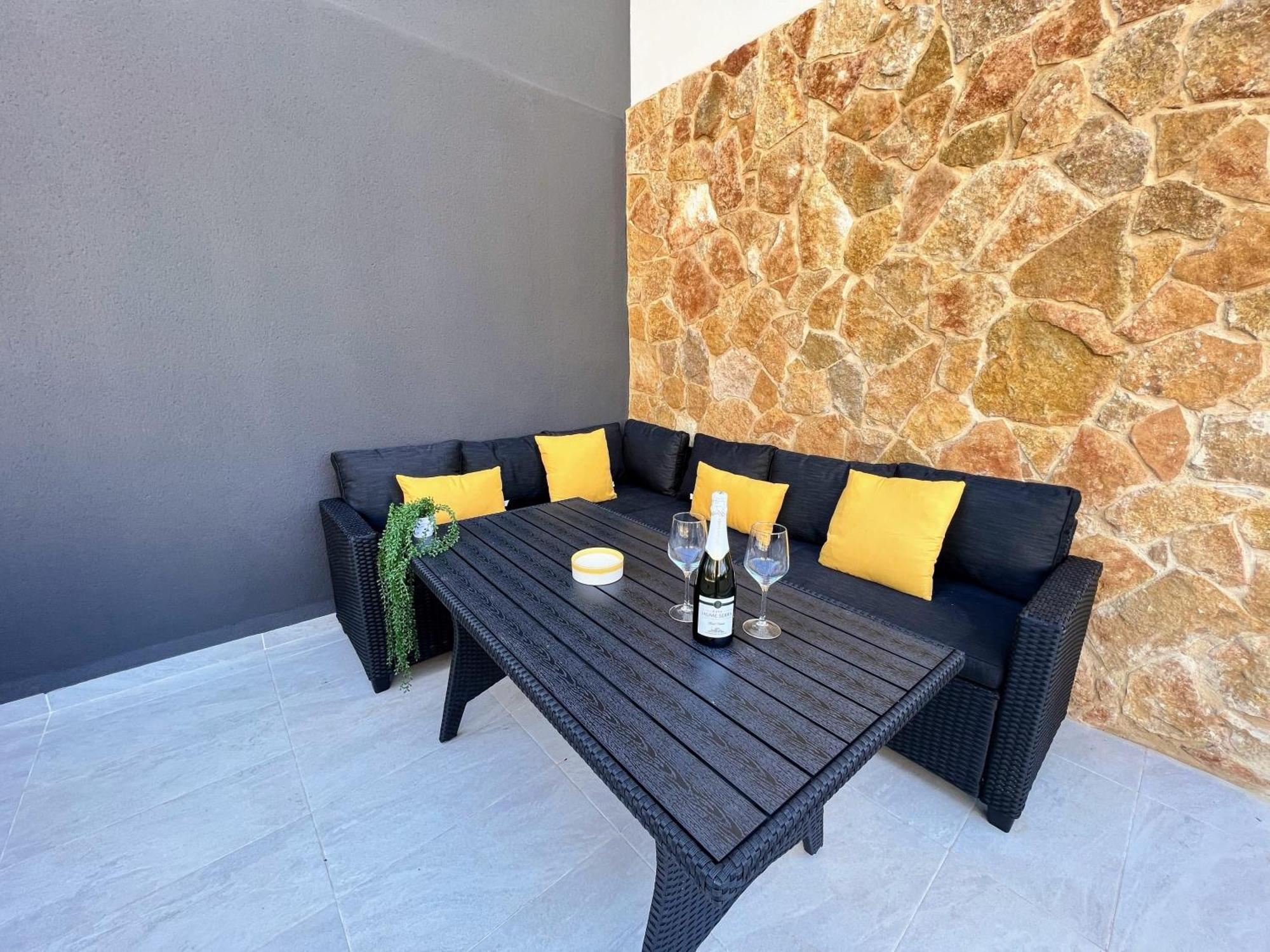 Modern Two Bedroom Ground Floor Apartment Duly7 Villamartín Exterior foto